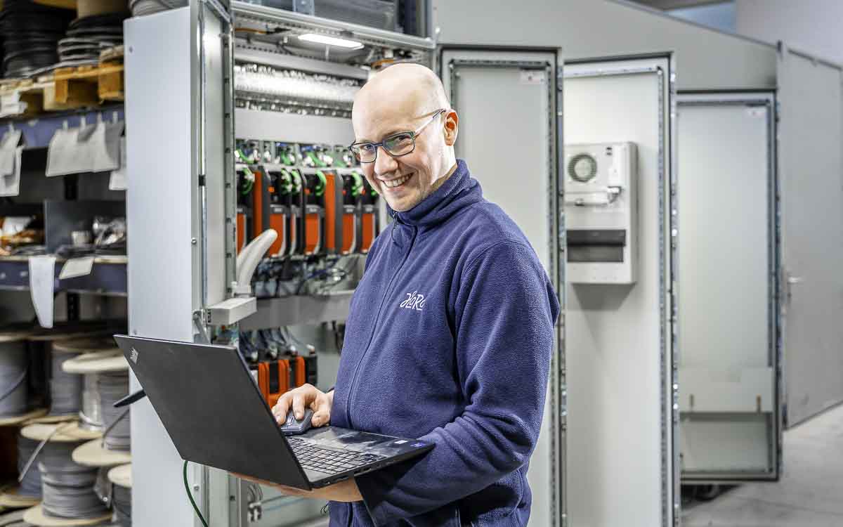 Stellenanzeige - Elektrotechniker für Betriebstechnik in Rüthen